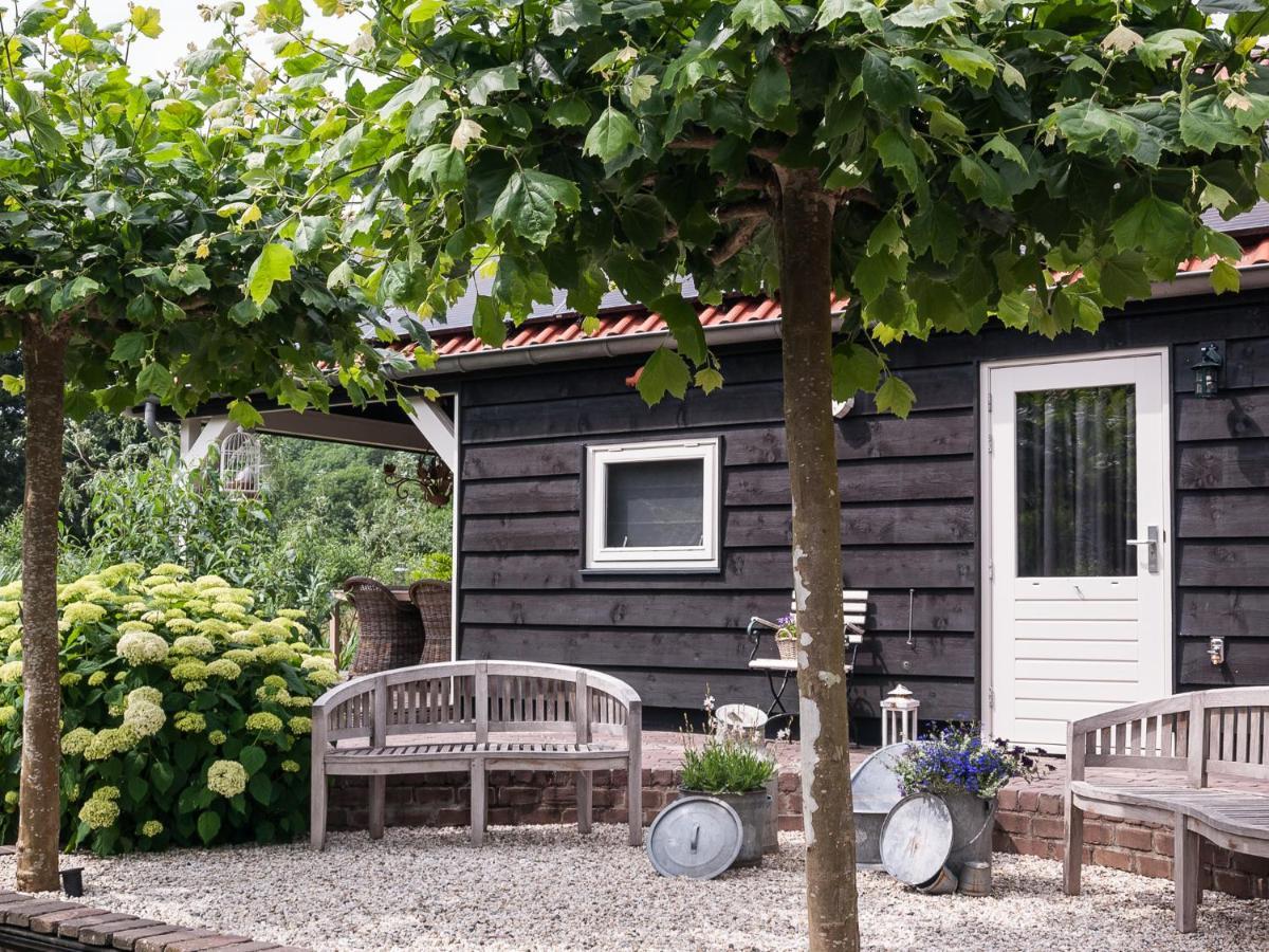 Bed & Breakfast De Schuur Inn Numansdorp 外观 照片